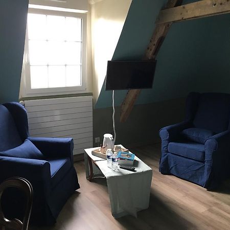 Le Saint Aubin- Maison D Hotes Dans Ce Monastere Du 16 Siecle Amfreville-la-Campagne Eksteriør bilde
